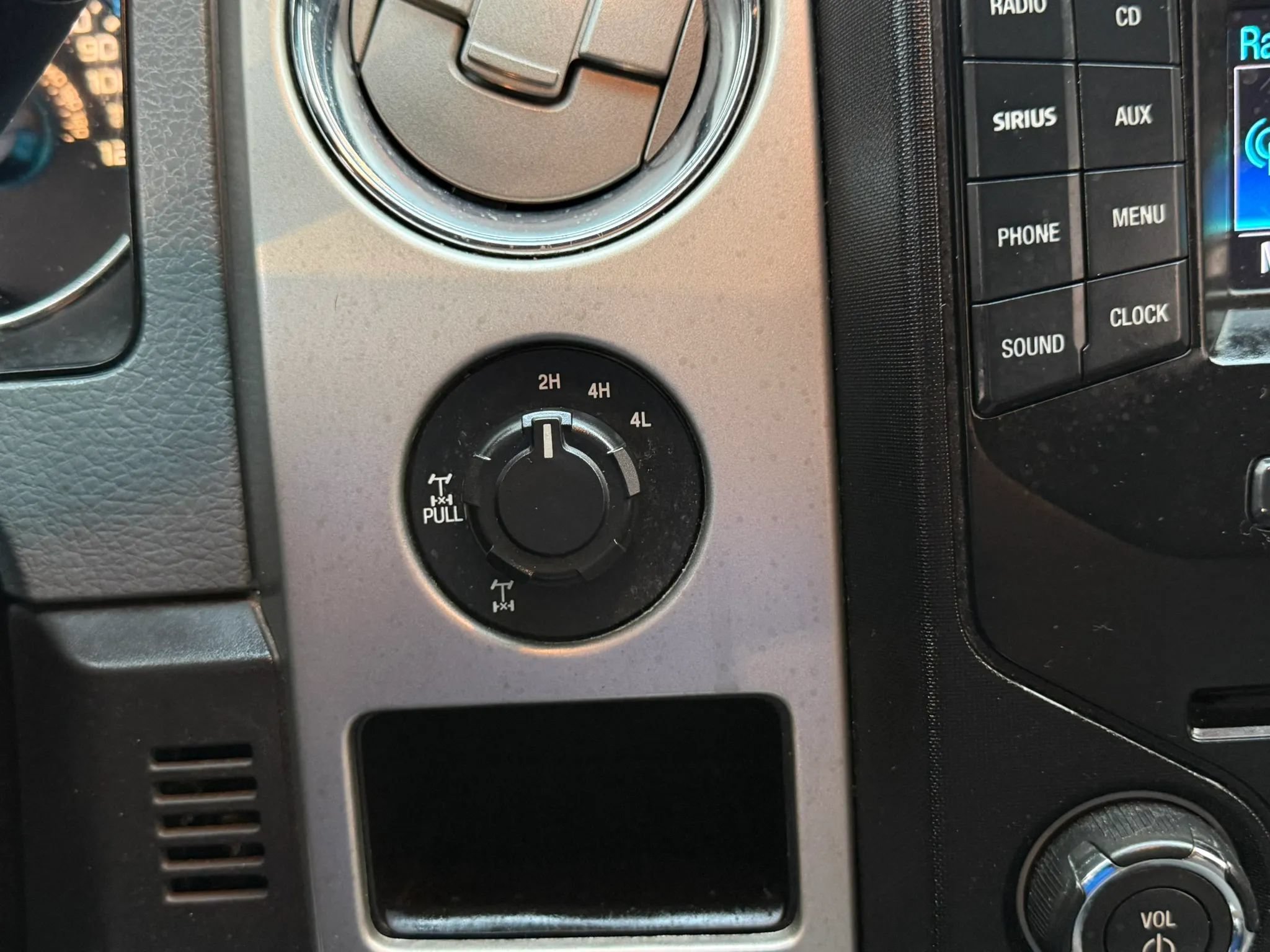 Used 2013 Ford F150 XLT w/ XLT Chrome Pkg AWD/4WD image 13