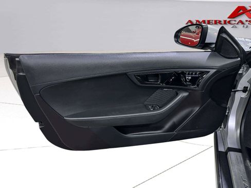 Used 2019 Jaguar F-TYPE Convertible RWD image 30