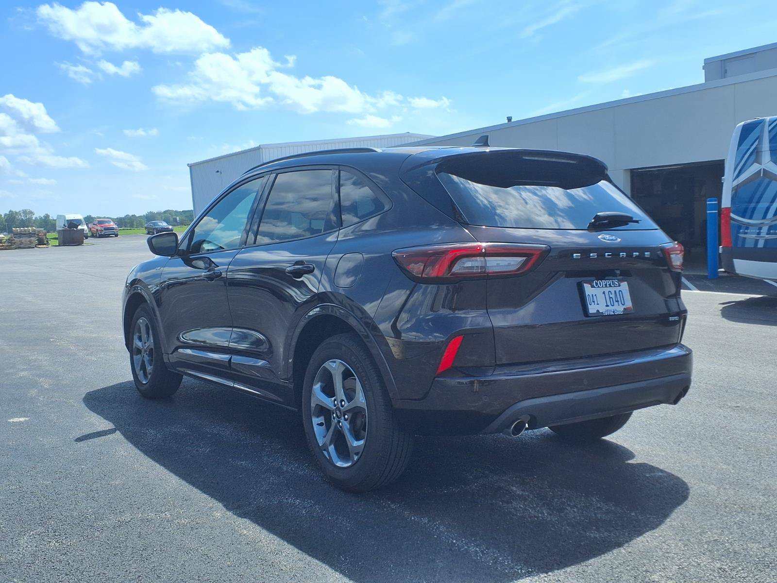Used 2023 Ford Escape ST-Line w/ Tech Pack #1 AWD/4WD image 8