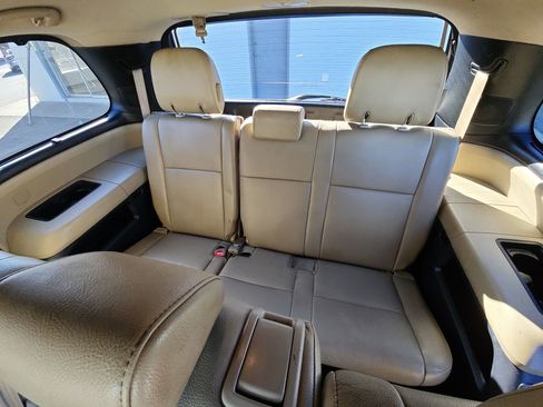 Used 2014 Toyota Sequoia Limited image 25