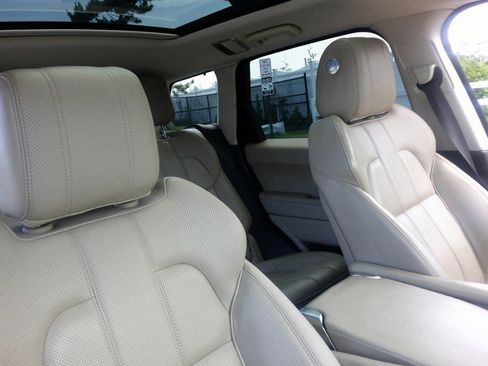 Used 2016 Land Rover Range Rover Sport Supercharged image 18