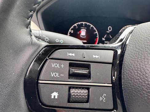 Used 2026 Honda HR-V EX-L image 30
