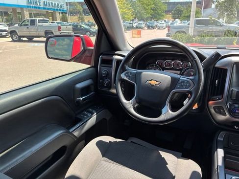 Used 2018 Chevrolet Silverado 1500 LT w/ All Star Edition AWD/4WD image 19