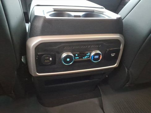 Certified 2023 Ford Expedition Max XLT image 13