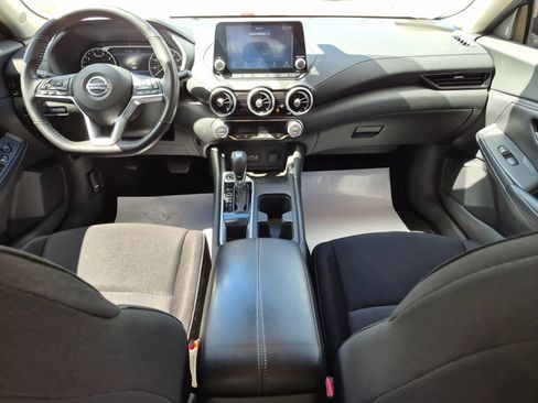 Certified 2021 Nissan Sentra SV FWD image 24