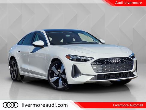 Used 2025 Audi A5 2.0T Premium Plus w/ Premium Plus image 2