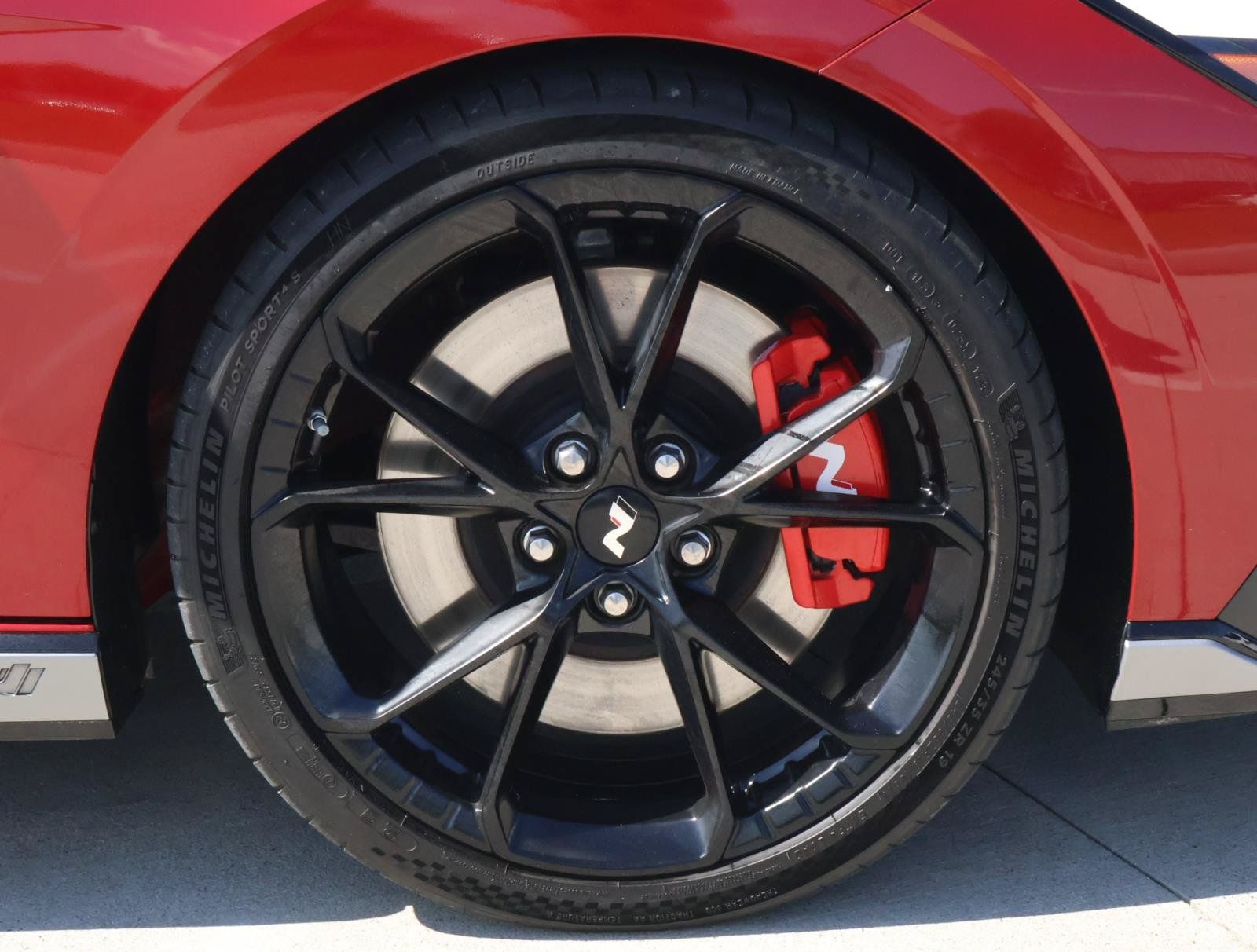 Used 2025 Hyundai Elantra N FWD image 8