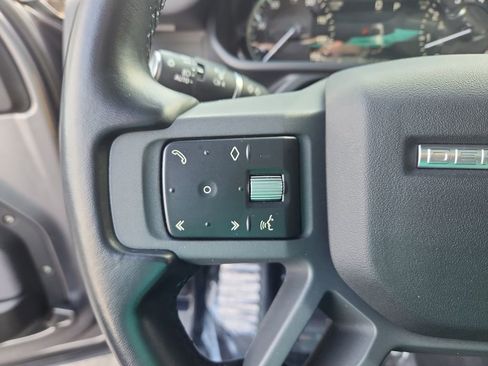 Used 2023 Land Rover Defender 110 X-Dynamic SE image 17