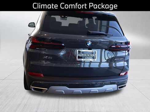 New 2026 BMW X5 xDrive40i w/ Climate Comfort Package image 8