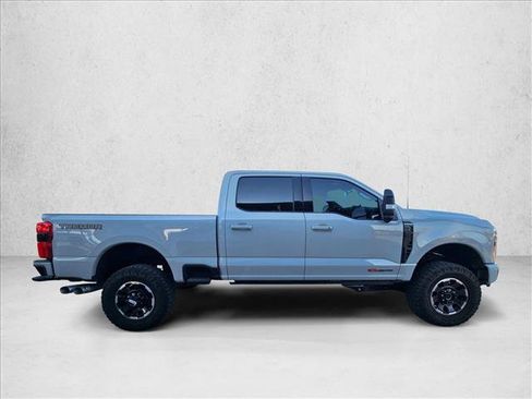 Used 2025 Ford F250 Platinum w/ Tremor Off-Road Package AWD/4WD image 4