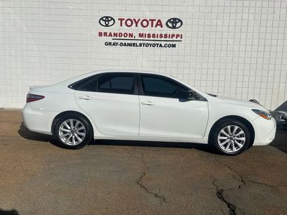 Used 2017 Toyota Camry SE