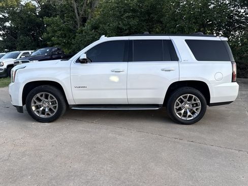Used 2016 GMC Yukon SLT w/ Open Road Package AWD/4WD image 3