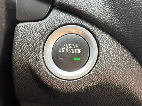 Used 2024 Chevrolet Equinox LT image 24