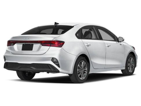 Certified 2024 Kia Forte LXS FWD image 2