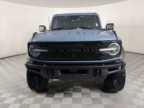 Used 2023 Ford Bronco Wildtrak image 2