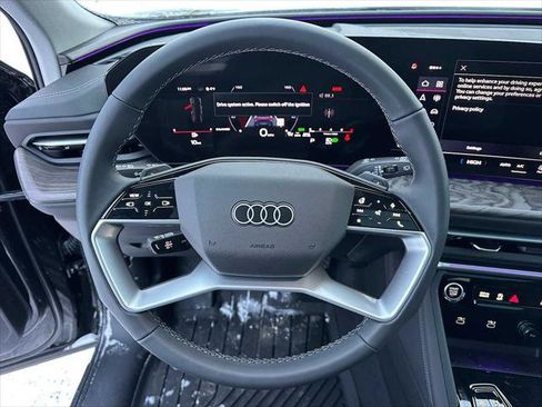 New 2025 Audi Q5 Premium image 23