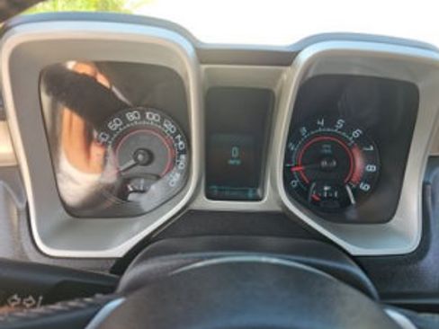 Used 2010 Chevrolet Camaro SS w/ RS Package RWD image 8
