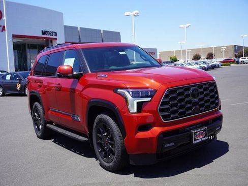 New 2025 Toyota Sequoia Platinum AWD/4WD image 1
