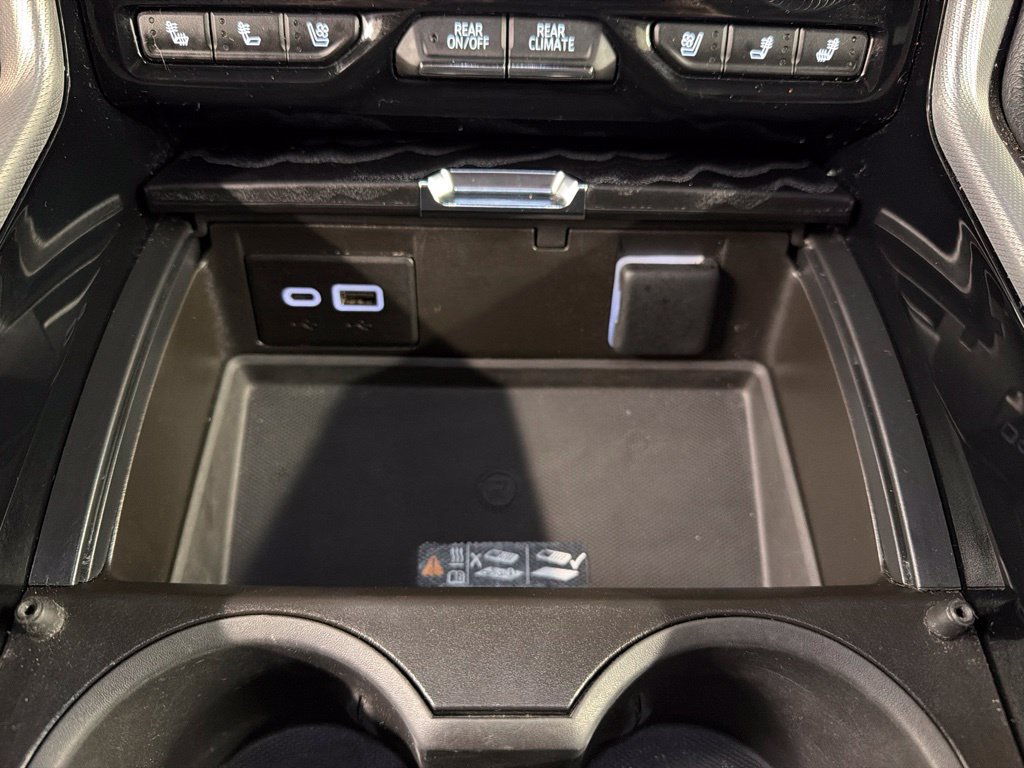 Used 2023 GMC Yukon Denali w/ LPO, Floor Liner Package AWD/4WD image 14