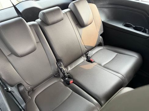 Used 2019 Honda Odyssey Elite image 16