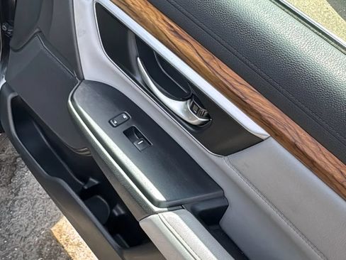 Used 2018 Honda CR-V EX-L image 25