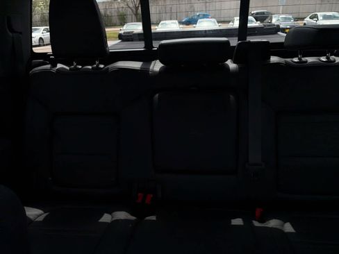 Used 2022 GMC Sierra 3500 Denali AWD/4WD image 7