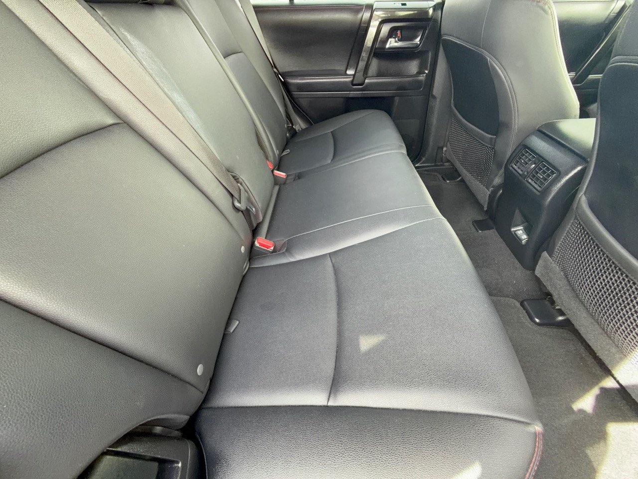 Certified 2022 Toyota 4Runner TRD Off-Road Premium AWD/4WD image 29