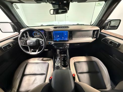 Used 2024 Ford Bronco Wildtrak AWD/4WD image 69