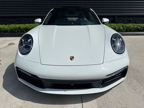 Certified 2024 Porsche 911 Carrera T RWD image 8