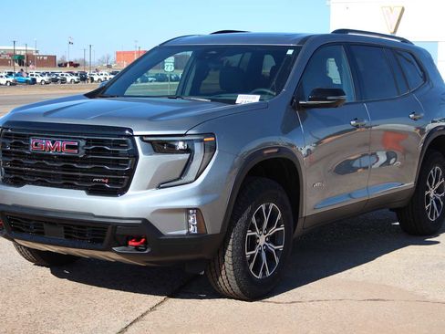 New 2026 GMC Acadia AT4 w/ Luxury Package image 3