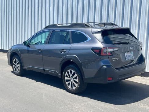 Certified 2025 Subaru Outback Premium AWD/4WD image 4