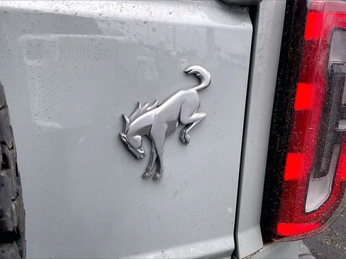 Certified 2024 Ford Bronco Badlands image 7