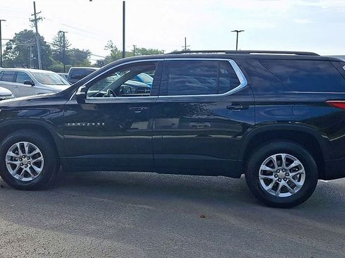Certified 2020 Chevrolet Traverse LT w/ Driver Confidence II Package AWD/4WD image 8