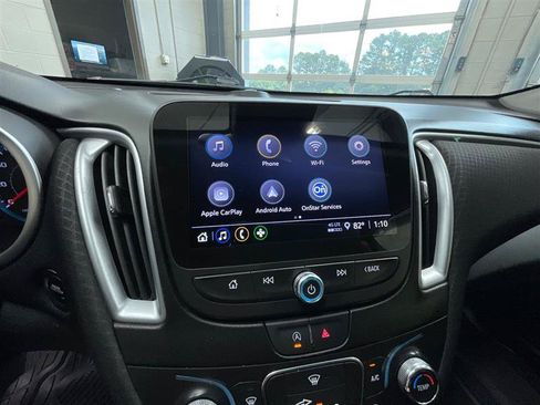 Used 2023 Chevrolet Malibu LS FWD image 16