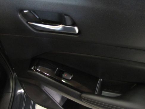 Used 2020 Nissan Altima 2.5 SV image 17