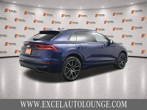 Used 2020 Audi Q8 Premium Plus w/ Premium Plus Package AWD/4WD image 5