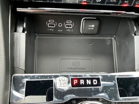 New 2025 Jeep Grand Cherokee Altitude image 27