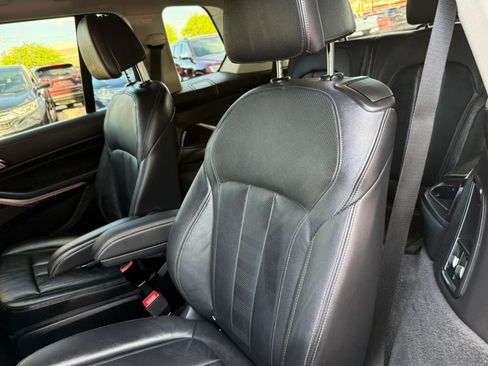 Used 2020 BMW X7 xDrive40i w/ Cold Weather Package AWD/4WD image 48