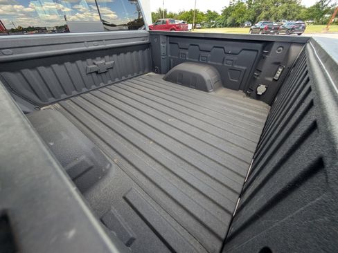 Used 2024 Chevrolet Silverado 1500 LT Trail Boss w/ Convenience Package II image 20