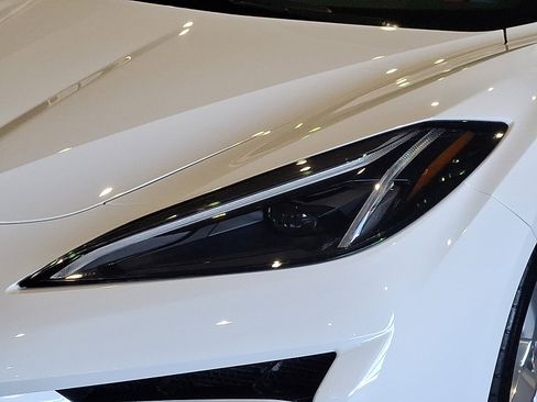 Used 2024 Chevrolet Corvette E-Ray image 9