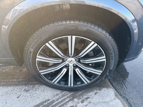 Certified 2023 Volvo XC90 B5 Plus image 12