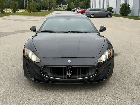Used 2014 Maserati GranTurismo MC RWD image 2