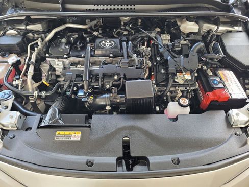 Used 2025 Toyota Corolla LE FWD image 36
