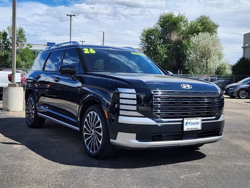 Used 2026 Hyundai Palisade Calligraphy AWD/4WD image 3