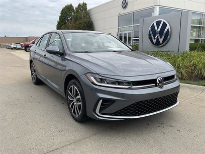 New 2025 Volkswagen Jetta SE
