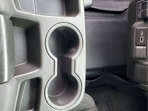 Certified 2025 Chevrolet Silverado 2500 W/T image 38