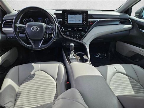 Used 2024 Toyota Camry SE FWD image 15