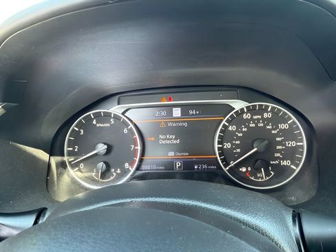 Used 2023 Nissan Altima 2.5 SL FWD image 16