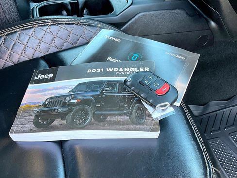 Used 2021 Jeep Wrangler Unlimited Sahara AWD/4WD image 39