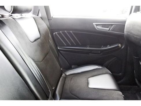 Used 2022 Ford Edge ST AWD/4WD image 10